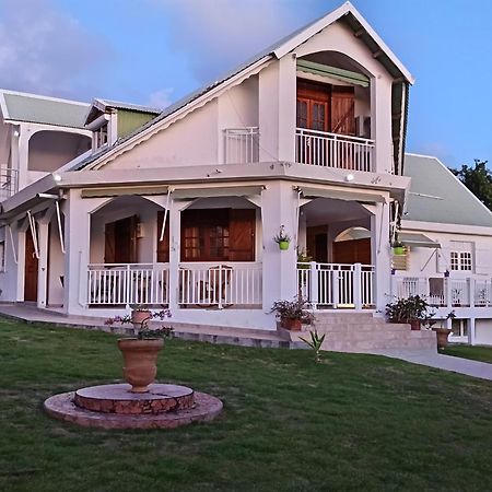 L'Aseta Paradise Grand-Bourg  Zewnętrze zdjęcie